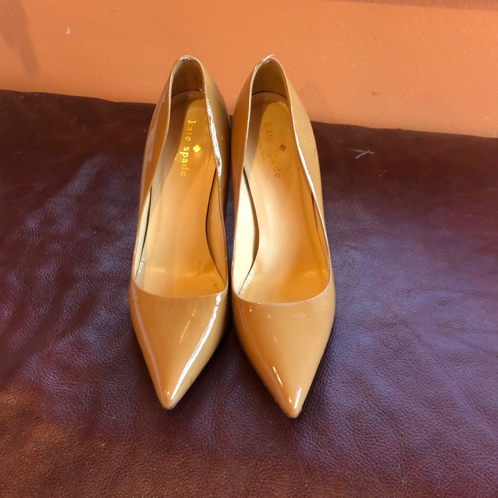 Tan heels